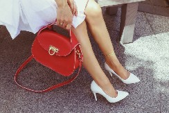 KAKO DA RAZGAZITE OBUĆU ZA 5 MINUTA Žuljevi se nikad neće pojaviti, a cipele neće promeniti oblik