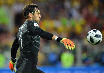 VRAĆAM SE SA UTAKMICE SRBIJE I U NOVINAMA VIDIM DA MI JE OTAC UMRO Vladimir Stojković oktiro kako je saznao tragične vesti