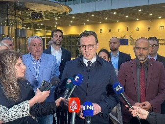 Petković: Kurti poslao svoje falange da cepaju postere sa slikama prebijene i upucane srpske dece koja su žrtve Albanaca