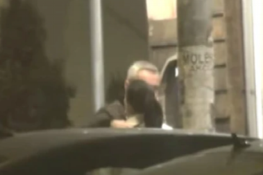 MILICA RISTIĆ UHVAĆENA SA NEPOZNATIM MUŠKARCEM! Rađenova bivša u toku noći uslikana u njegovom društvu (FOTO)