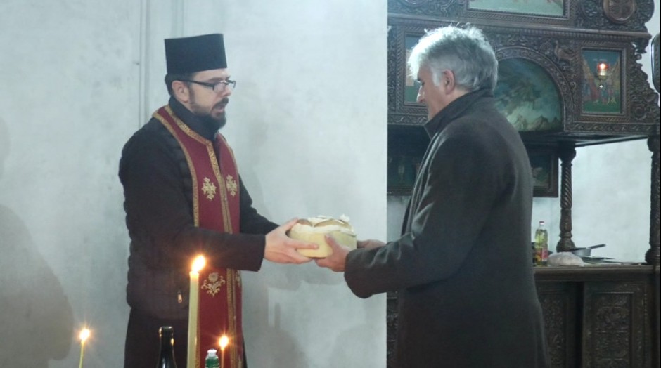 ŽITO SE NOSI ZA PRETKE, A KOLAČ ZA BUDUĆNOST POTOMAKA Aranđelovdan danas slavi veliki broj građana