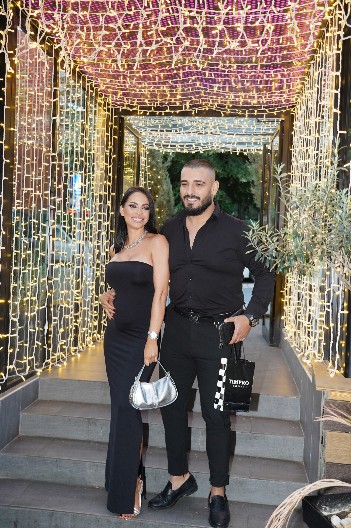 KRŠTENJE ĆERKE DARKA LAZIĆA Sve je obavljeno u strogoj tajnosti, isplivale prve fotke (FOTO)