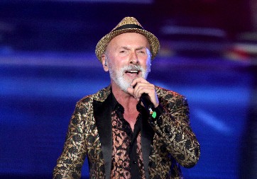 DINO MERLIN PROGOVORIO O TEŠKOJ BOLESTI Za ovo su znali samo njegovi najbliži: Svašta mi je padalo na pamet!