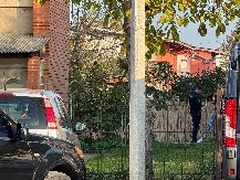 "PRE DESETAK GODINA BIO JE SMEŠTEN NA PSIHIJATRIJI, JER JE MAJKU TUKAO I VEZIVAO" Komšija otkriva stravične detalje ubistva žene u Novom Sadu