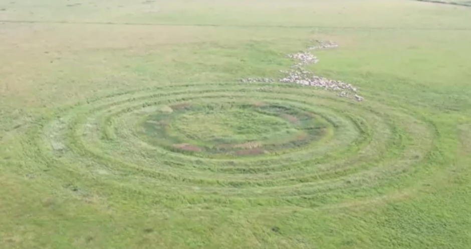 MISTERIOZNI KRUGOVI KOD VRŠCA Vide se iz satelita, ljudi ne znaju o čemu se radi (FOTO)