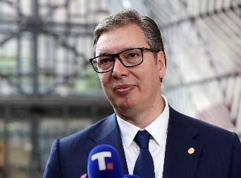 "NEMCI SU POČELI DA ČISTE SKLONIŠTA... ZNAM GA, NEĆE POPUSTITI" Vučić o Putinu i krvavom sukobu!