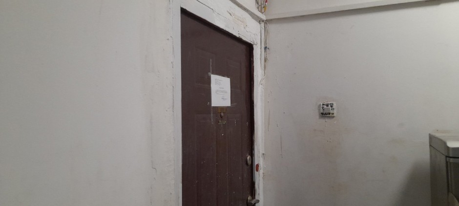 STARICA NA NOVOM BEOGRADU ZAKLANA OŠTRIM PREDMETOM Nove informacije o ubistvu žene zbog kojeg je uhapšena njena ćerka