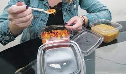 REŠITE SE HRANE KOJA UBRZAVA STARENJE Stručnjaci preporučuju – smanjite njenu konzumaciju