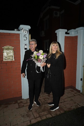 "SPAVALA SAM NA METALNOM KREVETU SA 20 LJUDI" Suzana Jovanović otkrila nepoznate detalje iz života