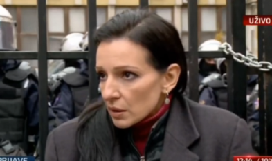 MARINIKA OTVORENO PRETI VUČIĆU (VIDEO)