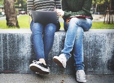 KREĆE PODELA VAUČERA OD 6.000 DINARA Mladi će biti oduševljeni, evo ko sve ima pravo na njih