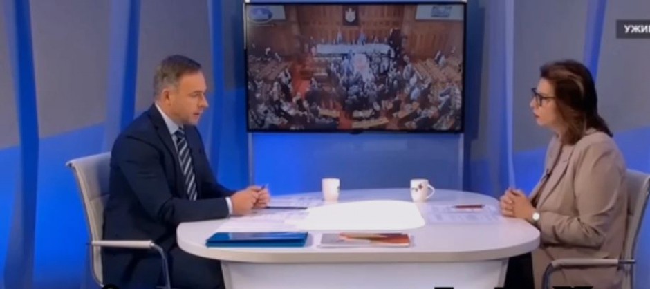 RASPAD SISTEMA U OPOZICIJI: Novinarka očitala Aleksiću lekciju, on krivicu za nasilje u Skupštini svalio na svoje saborce! (VIDEO)