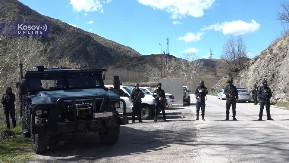 ALBANSKA POLICIJA DIVLJA NA KIM Kurti ih poslao da sprovode teror