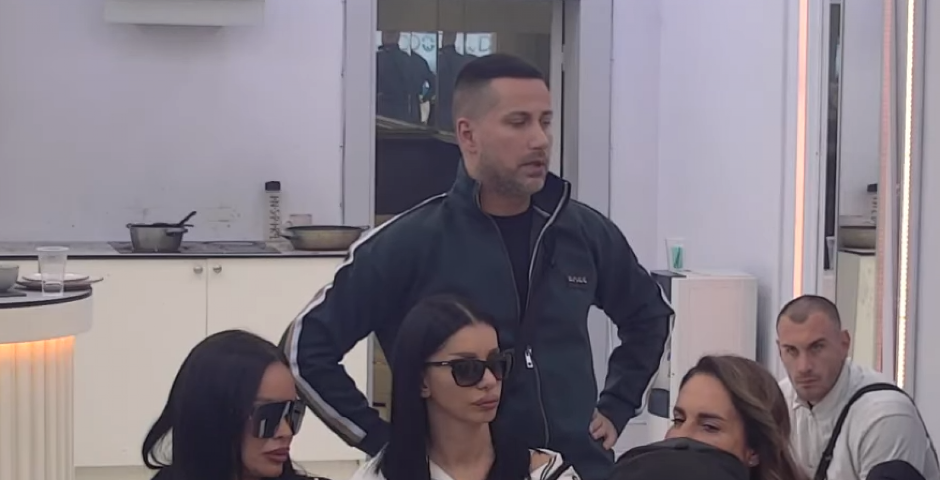 "DOVELI SU MI MRTVOG DRUGA..." Potresni detalji iz života Marka Đedovića, potpuno ogolio dušu: "Drmao sam ga, doživeo sam šok"