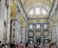 GROBNICA SVETOG PETRA U RIMU DOBIJA NADZOR! Vatikan uvodi veb kameru, Papa Franja koristi veštačku inteligenciju za virtuelnu posetu svetinji