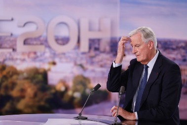 PADA VLADA FRANCUSKE?! Premijer Barnije povukao drastičan potez