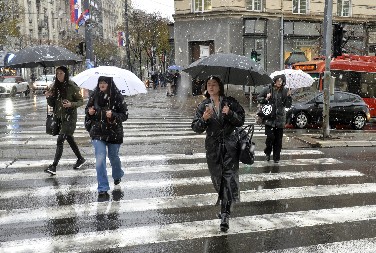 JUTARNJA TEMPERATURA IDE ISPOD NULE RHMZ objavio prognozu za sutra, evo u kojim predelima se očekuje SNEG