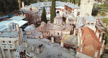 ŠTA SE TO DEŠAVA NA SVETOJ GORI Nestalog monaha traži veliki broj specijalca sa dronovima i psima tragačima