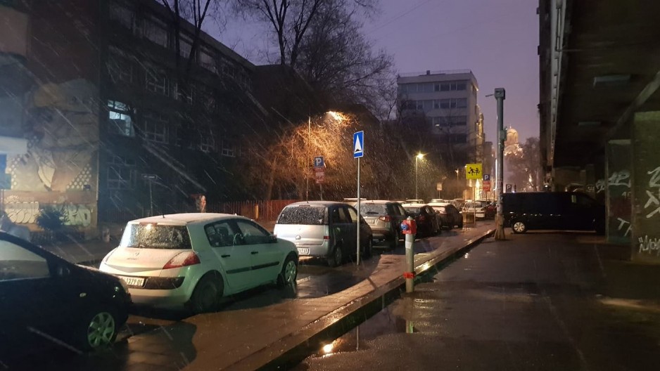 ZEBELELA SE SRBIJA Vejavica i u Beogradu, RHMZ najavljuje i kišu, evo kada će se razvedriti