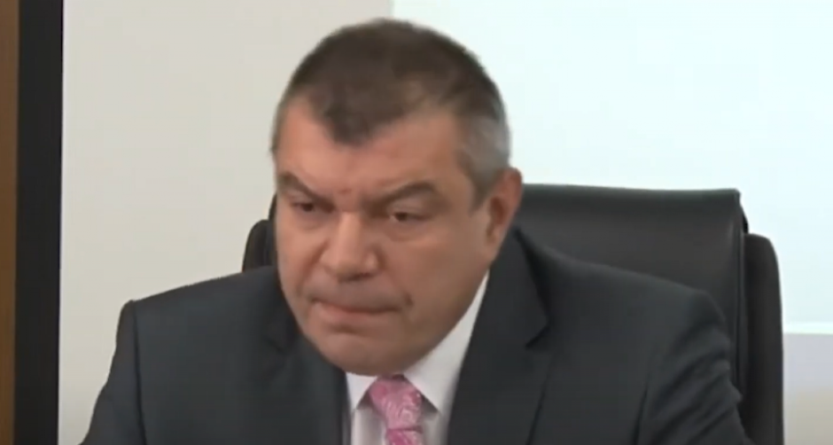 OVAKO JE GRČIĆ PREVAROM UŠTEDEO MILION I PO Najnoviji detalji istrage protiv bivšeg direktora EPS-a