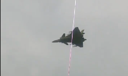 "MOĆNI ZMAJ" UTERUJE STRAH U KOSTI ZAPADU, SAD JE JOŠ OPASNIJI Novi snimak alarmirao stručnjake u SAD (VIDEO)