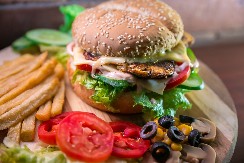 NAJUKUSNIJI BURGERI Slasni i ukusni, ovakve do sada niste jeli