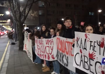"MEĐU NVO SE DELI CRVENA BOJA ZA ŠAKE" Mediji: Na proleće protesti u Mađarskoj po receptu iz Srbije