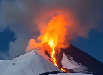 PANIKA ZBOG VULKANA ETNA "Kada dođe u dodir sa snegom..." NIŽU SE JEZIVI SNIMCI, VULKANOLOZI U STRAHU