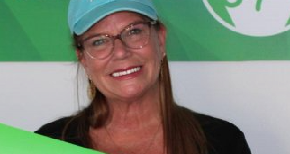 OVA ŽENA BILA JE TUŽNA KADA JE PRODAVAC NAPRAVIO GREŠKU NA KASI: Došla je do kola, a onda je usledio šok preokret