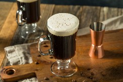 IRSKA KAFA ZA SAVRŠENO JUTRO Kremast i ukusan napitak razbudiće vas u trenu