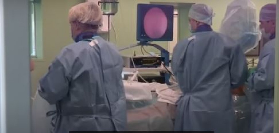 LEKARI SU SE RAZBOLELI JER SU BILI U ISTOJ PROSTORIJI S 'OTROVNOM ŽENOM' 'Mirisala je na amonijak'