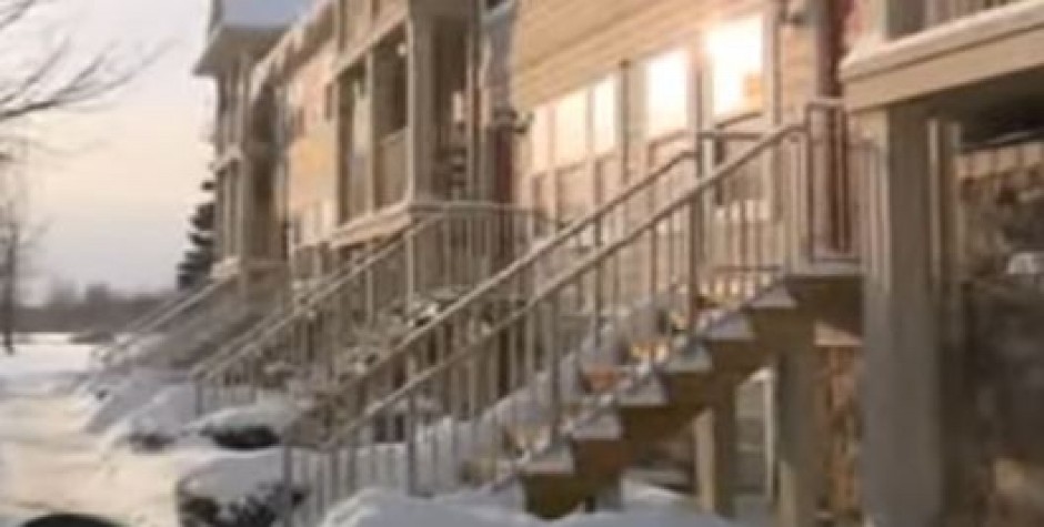 TROJE DECE PREPUŠTENO UŽASU Majka ih napustila, godinama živeli sami u smeću i bedi, komšije nisu znale ni da postoje