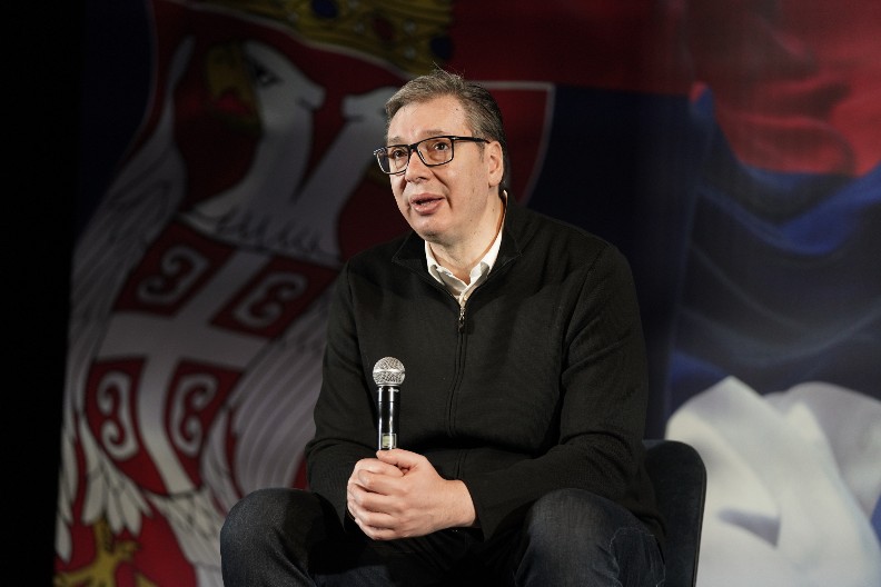 SVOJU DRŽAVU NEĆEMO NIKOME I NI ZA ŠTA DA DAMO Vučić u Kučevu: U Srbiji će se na vlast dolaziti izborima i nikako drugačije