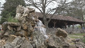 SAMO NA POLA SATA OD BEOGRADA Odlična kuća u omiljenoj srpskoj banji po bagatelnoj ceni