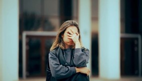 KAD SUDBINA UMEŠA PRSTE Poruka poslata na pogrešan broj zauvek joj promenila život