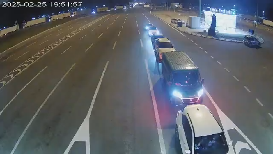STANJE NA GRANIČNIM PRELAZIMA Na ovoj granici vozila čekaju i do tri sata!