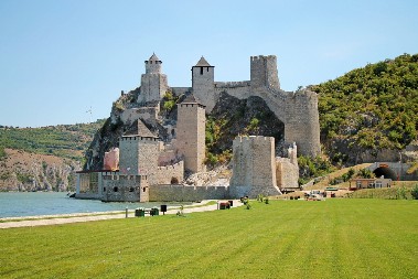 RAJ ZA TURISTE Svetski magazin izdvojio 11 najboljih mesta za posetu u Srbiji