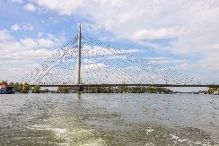 SUDAR DVA TRAMVAJA NA MOSTU NA ADI! U nesreći 5 osoba povređeno!