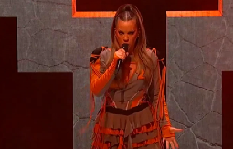 RASKRINKANO KAKVA JE MIMI MERCEDEZ BILA KAO STRIPTIZETA! Oglasia se ona i otkrila njene tajne radnje, spomenula i narkotike!