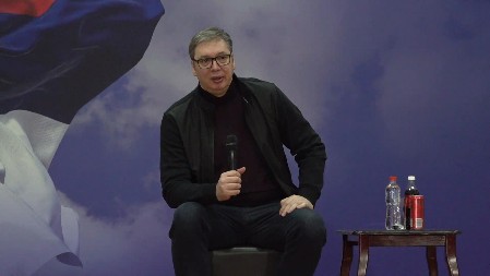 "LJUDI SE VRAĆAJU U SRBIJU, ALI DECE NAM NEMA NIGDE..." Predsednik ukazao na veliki problem: Molim vas, da o ovome svi razmislite!