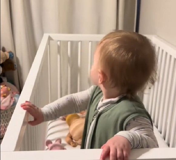 EKSPERTI UPALILI ALARME Ako ovo dajete svojoj bebi da bi bolje spavala, smesta prekinite!