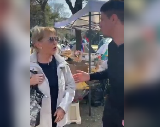 GRAĐANI U SVE VEĆEM BROJU PRUŽAJU PODRŠKU STUDENTIMA KOJI ŽELE DA UČE: Vi ste većina koja hoće da se vrati u klupe, oni vama ne daju mira! (VIDEO)