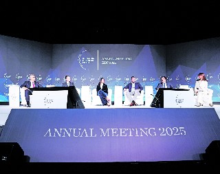 UZ POLISU OSIGURANJA OBEZBEDITE BUDUĆNOST Poruke osiguravača sa Kopaonik biznis foruma