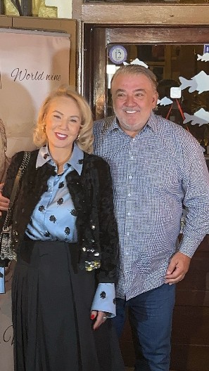 BRENA I BOBA NA JEDNOM MESTU OKUPILI CELU ESTRADU Poznati polako počeli da pristižu, evo koji je povod!