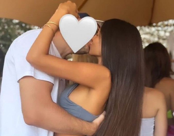 ĐINA DŽINOVIĆ RASKINULA SA DEČKOM Oglasila se nakon kraha ljubavi: "To u mojoj trenutnoj situaciji poželjno"