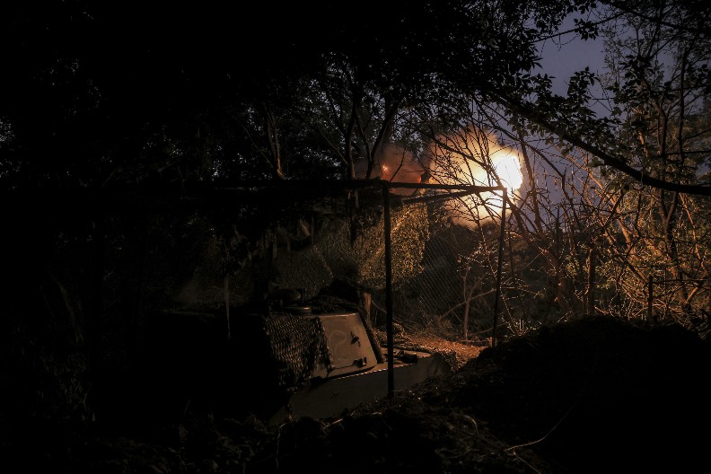 MOSKVA ZAUZELA VELIKA UPORIŠTA U ZONI ČASOVOG JARA Oboren 21 dron iznad Rusije