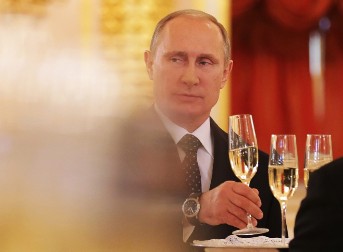 KOD PUTINA STIŽE SPECIJALNI GOST Šalje ga Tramp, avion već prešao granicu sa Rusijom