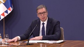 "PODIGLI SMO ZEMLJU KAO FENIKS IZ PEPELA" Vučić: Borio sam se za ovu zemlju 13 godina!