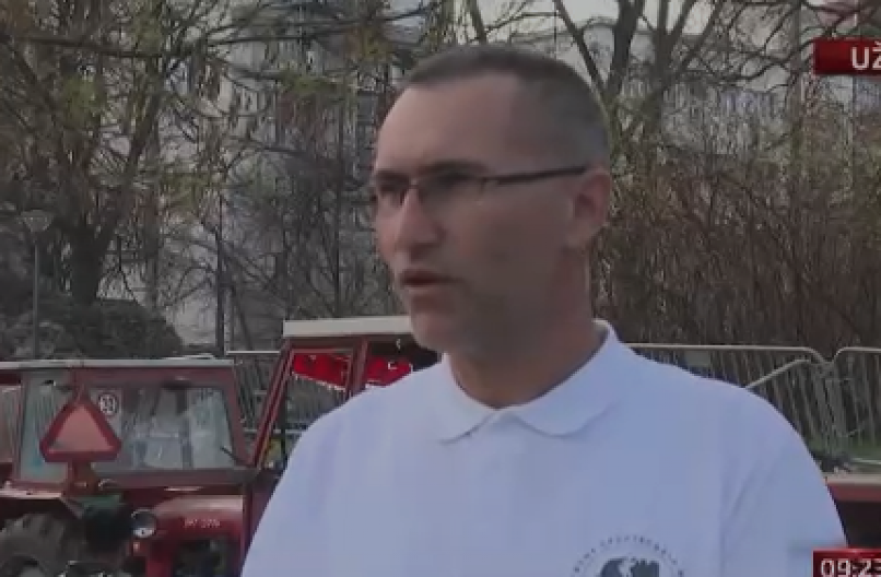 JEZIVA DIREKTNA PRETNJA PROFESIONALNOG DEMONSTRANTA Došli smo da bi nešto rešili! Uradićemo sve što treba!