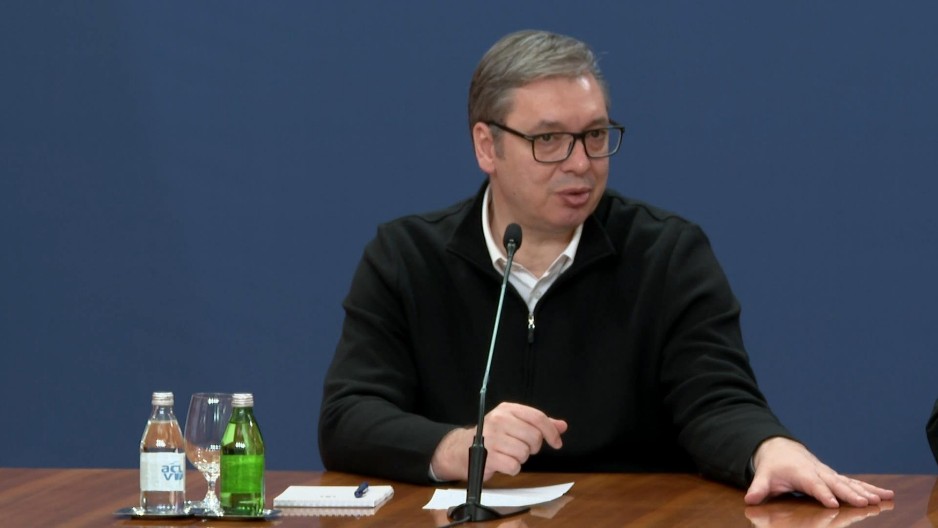 PREDSEDNIK VUČIĆ O OTKRIVENOM SKRIVENOM ORUŽJU: "Da nismo otkrili planove novosadske grupe, planove novosadske grupe, Bog zna kako bi se ovo sve završilo"
